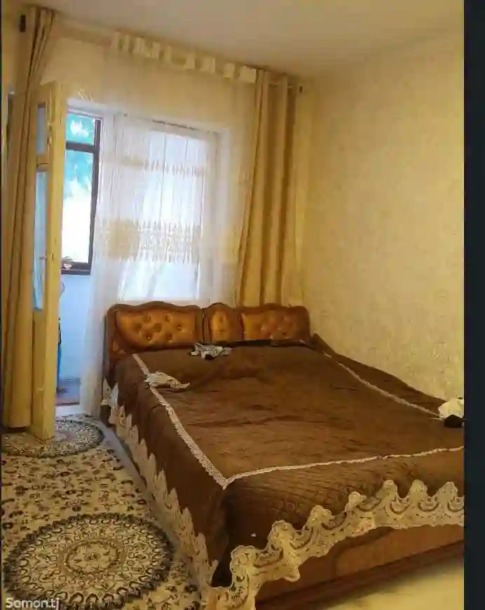 4-к квартира, 4 этаж, 90 м², 7 кламетр