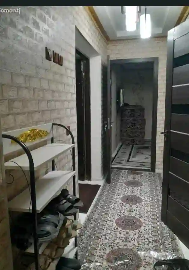 4-к квартира, 4 этаж, 90 м², 7 кламетр