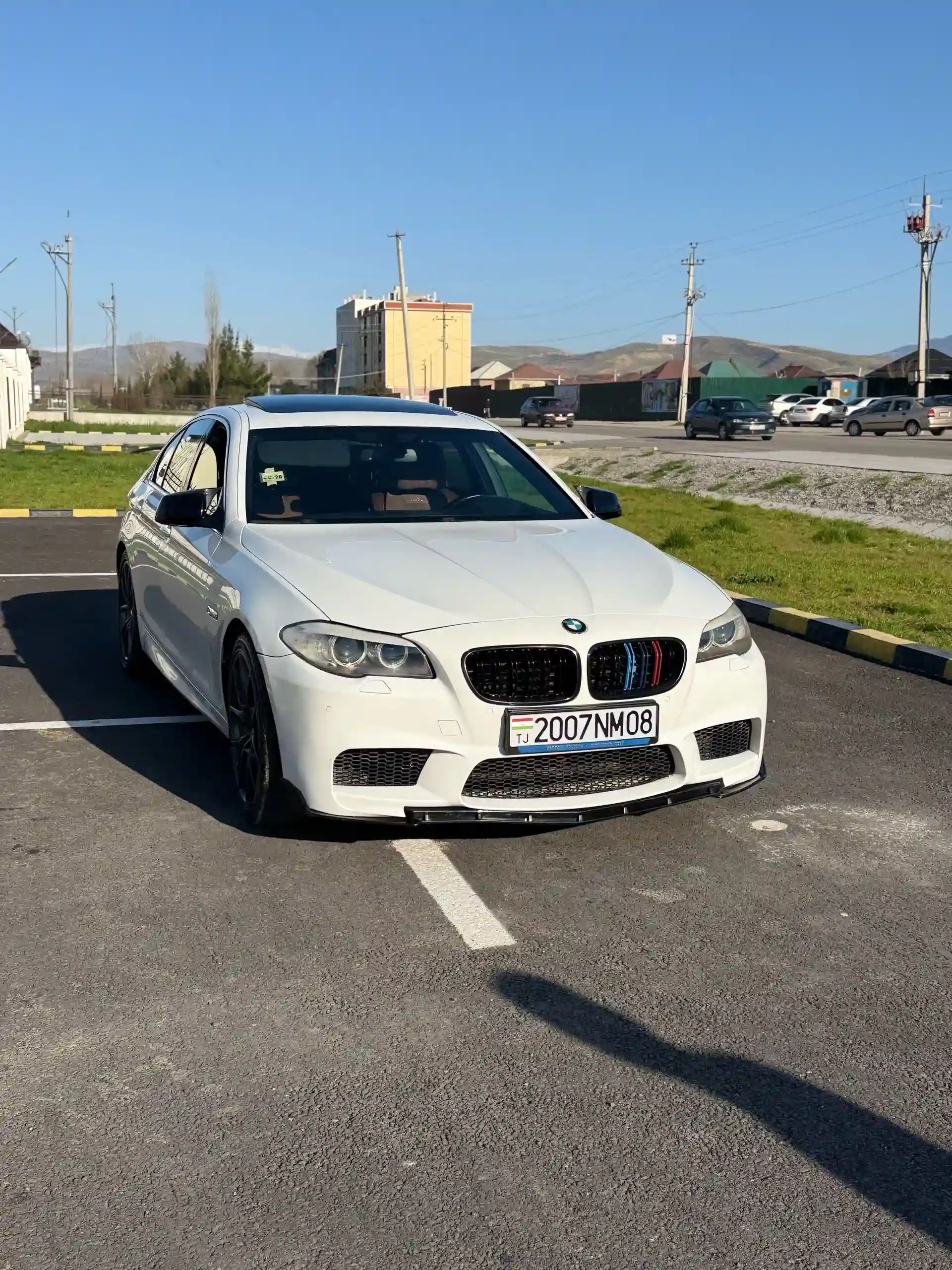 BMW 5 series 2011