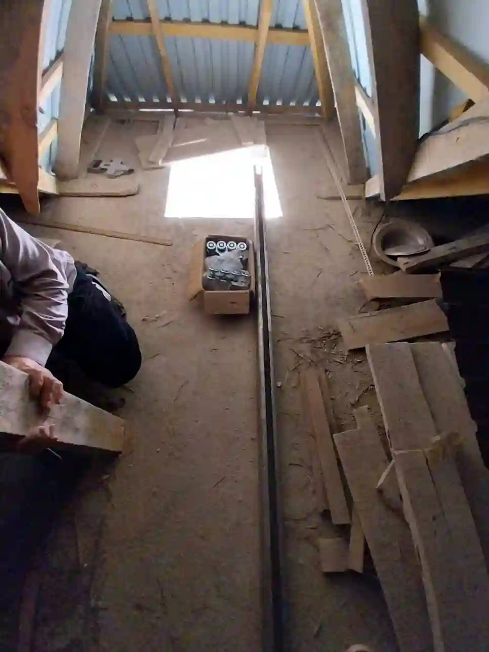 нижний части откатной ворота 