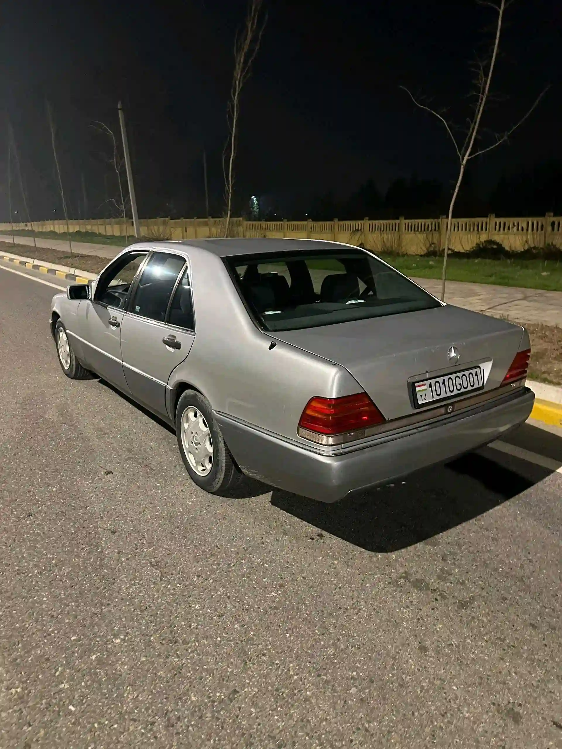 Mercedes-benz S class 1992