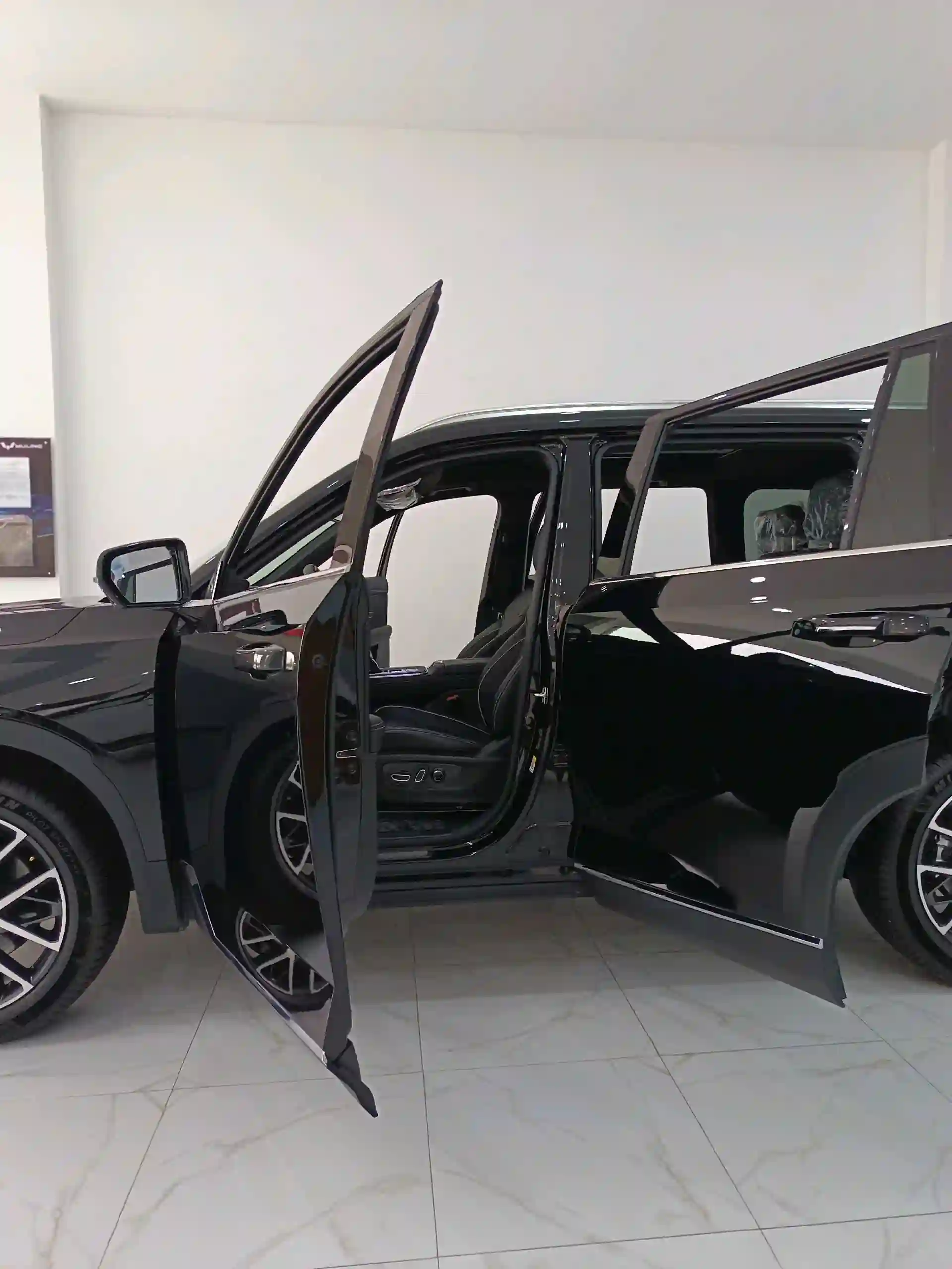 GAC Trumpchi GS8 2025