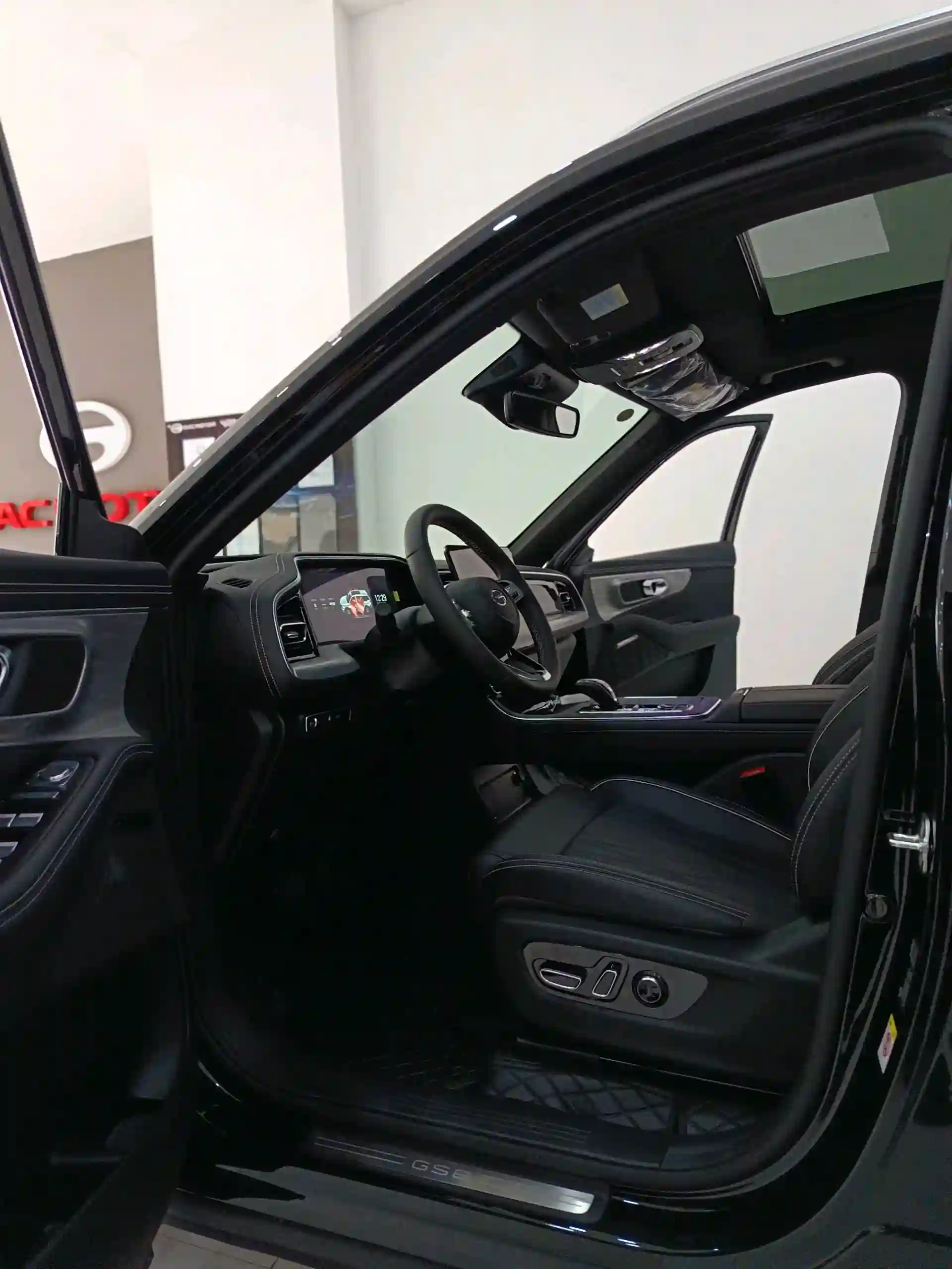 GAC Trumpchi GS8 2025