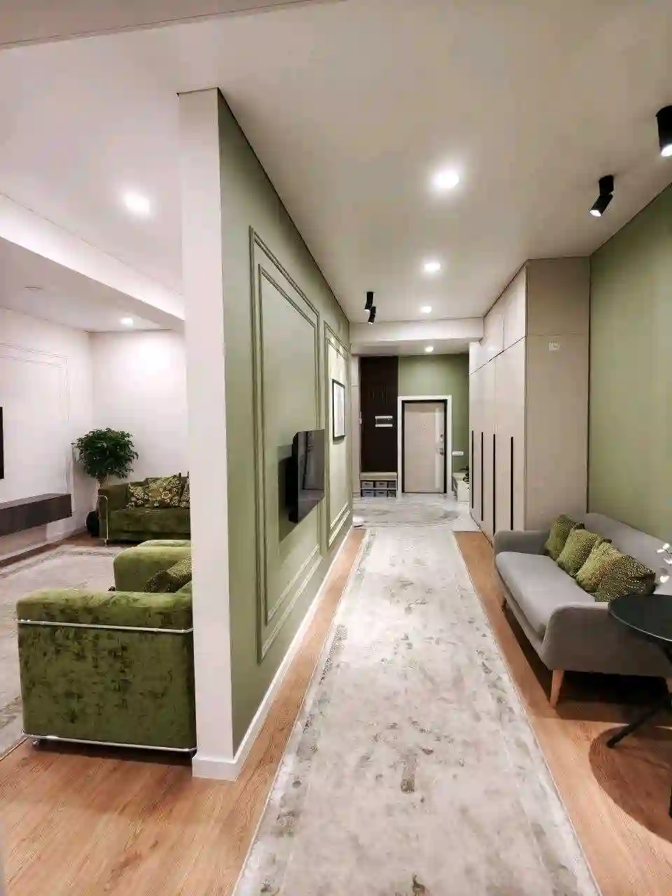 3-к квартира, 7 этаж, 109 м², Сино 82 мкр
