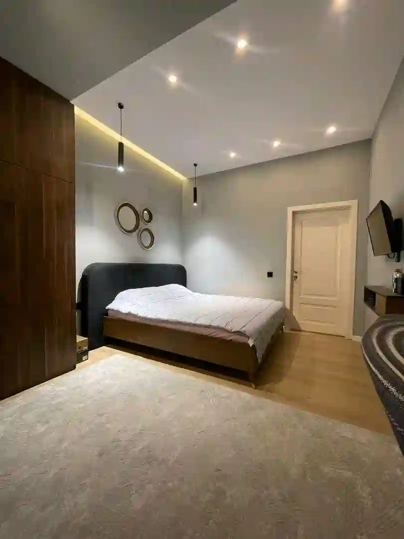 3-к квартира, 5 этаж, 57 м², И Сомони