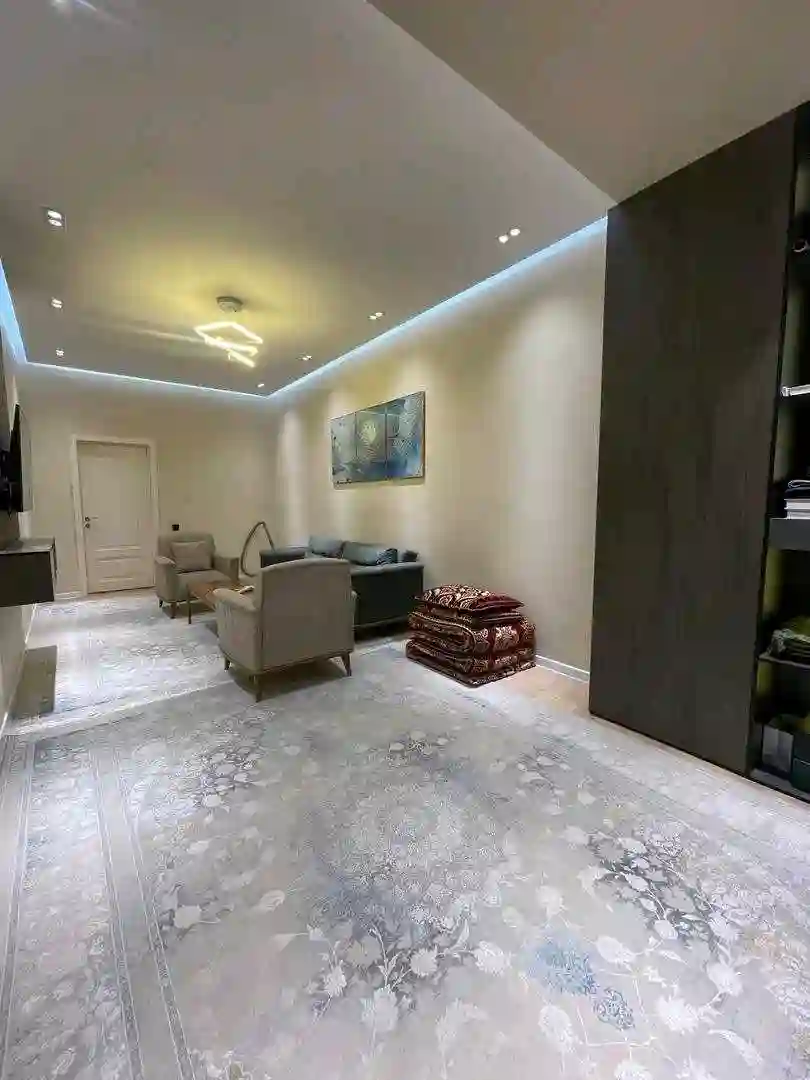 3-к квартира, 5 этаж, 57 м², И Сомони