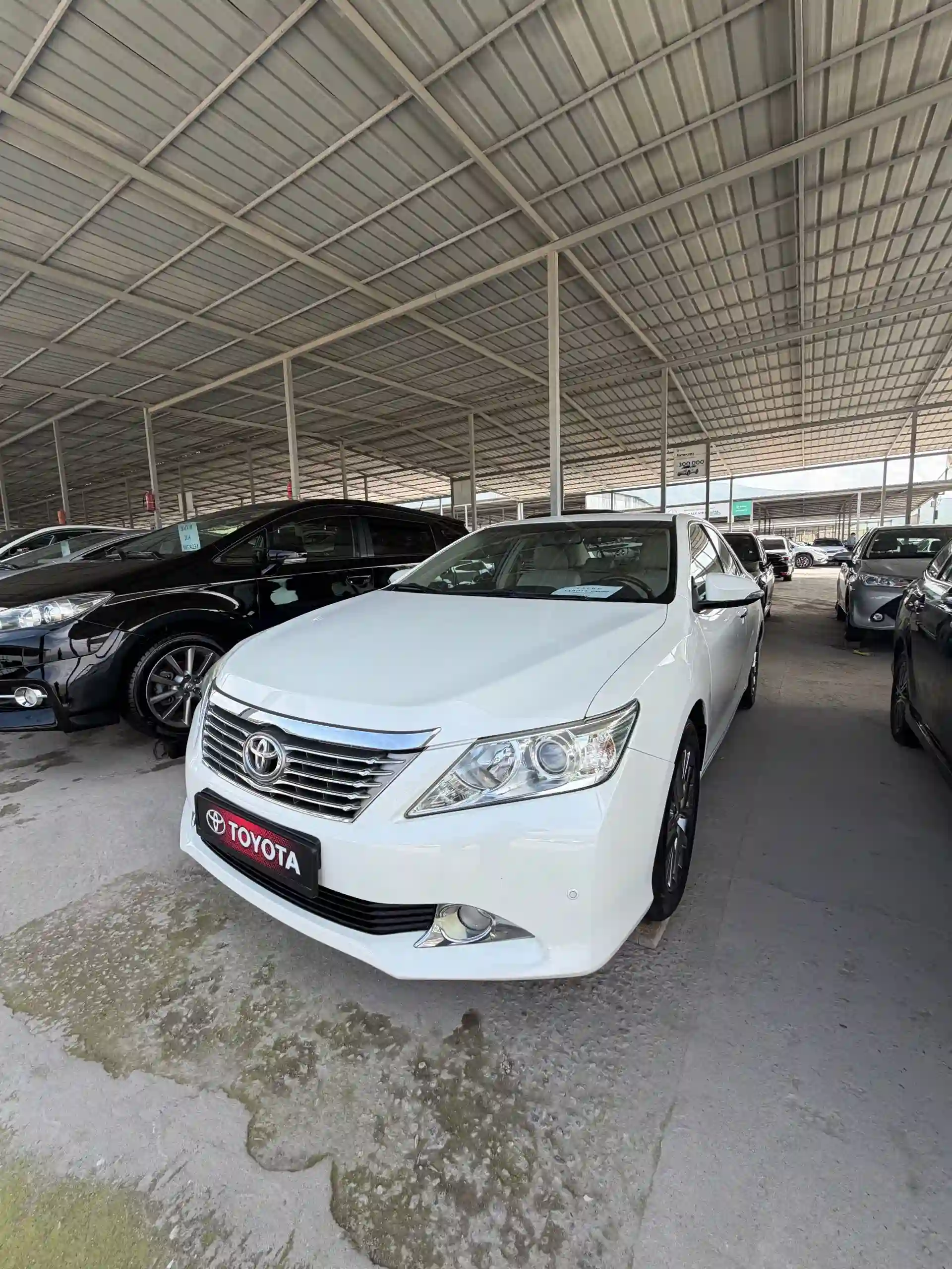 Toyota Camry 2014
