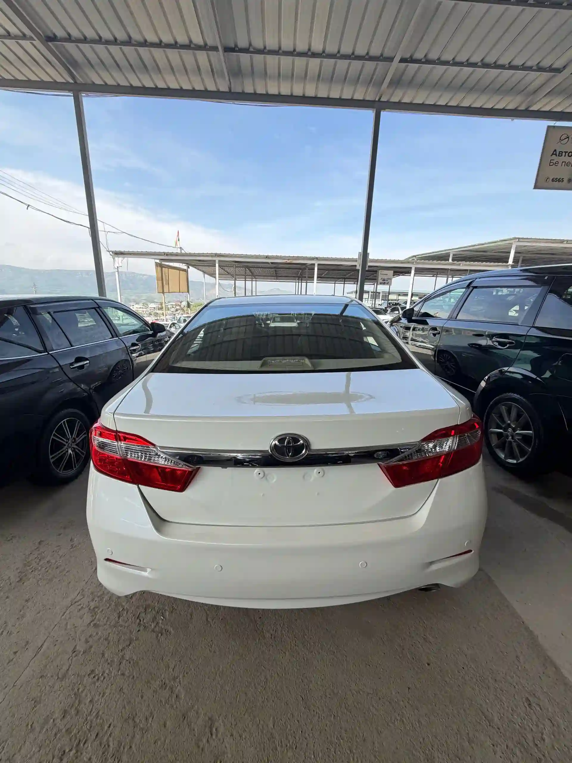 Toyota Camry 2014