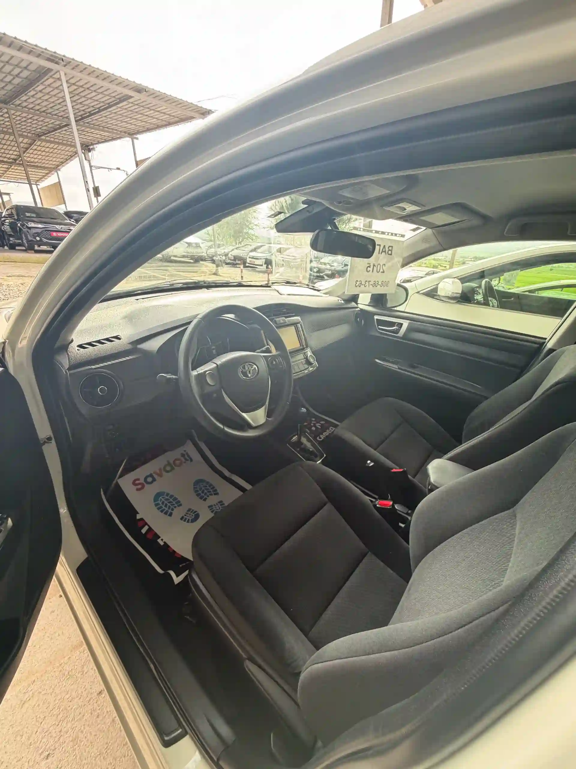 Toyota Axio 2015