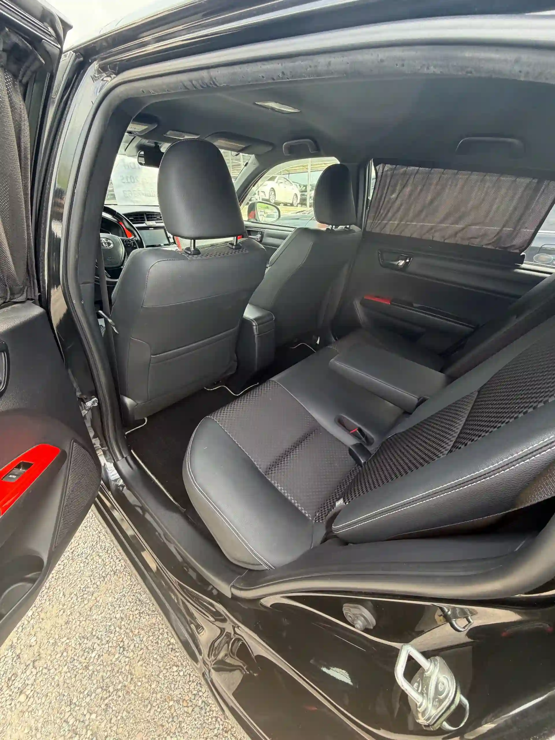 Toyota Fielder 2015