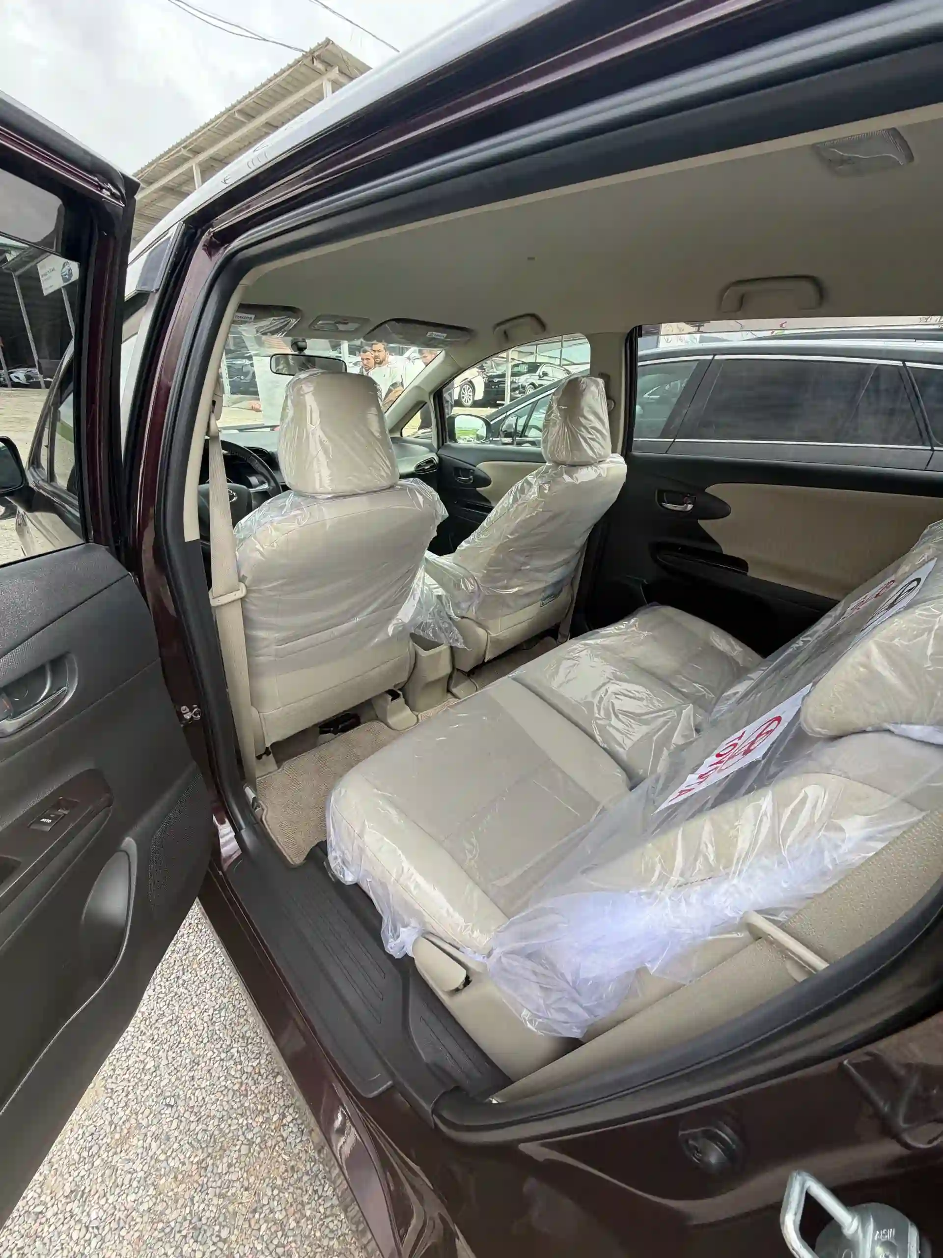 Toyota Fielder 2014