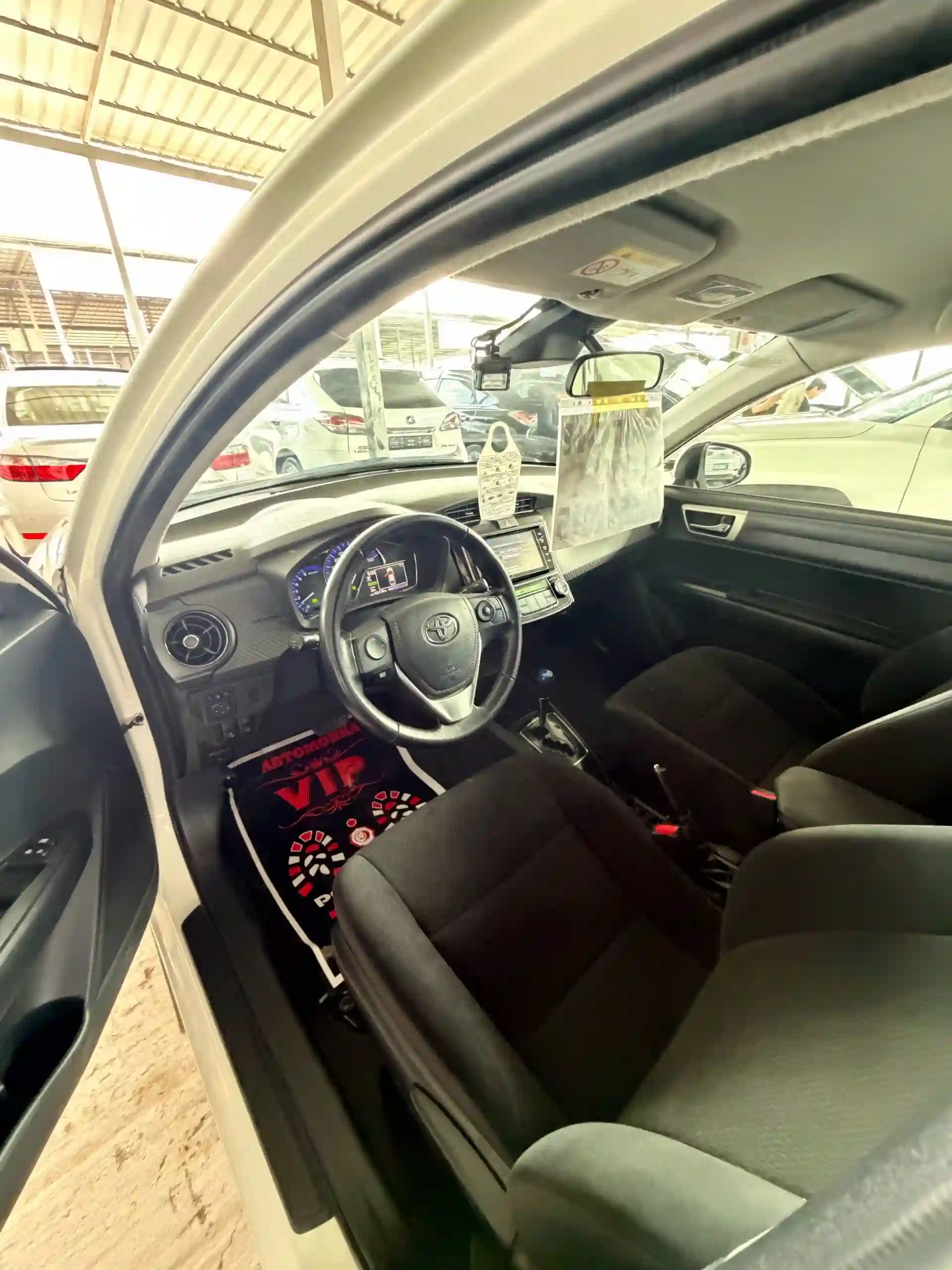 Toyota Auris 2016