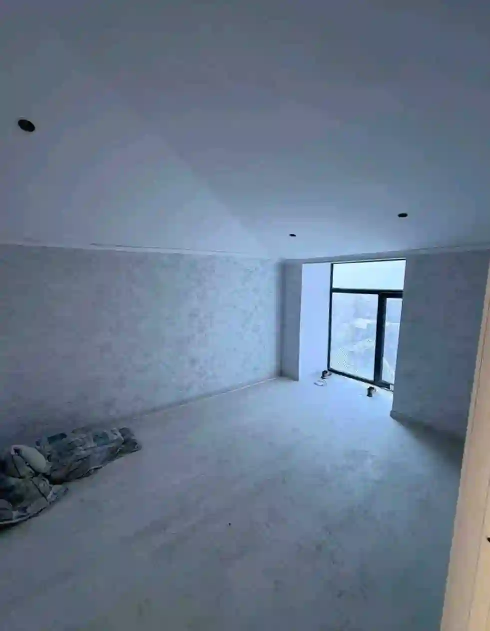 3 этажный, 8-комн. дом, 200 м², 2 соток, Сино