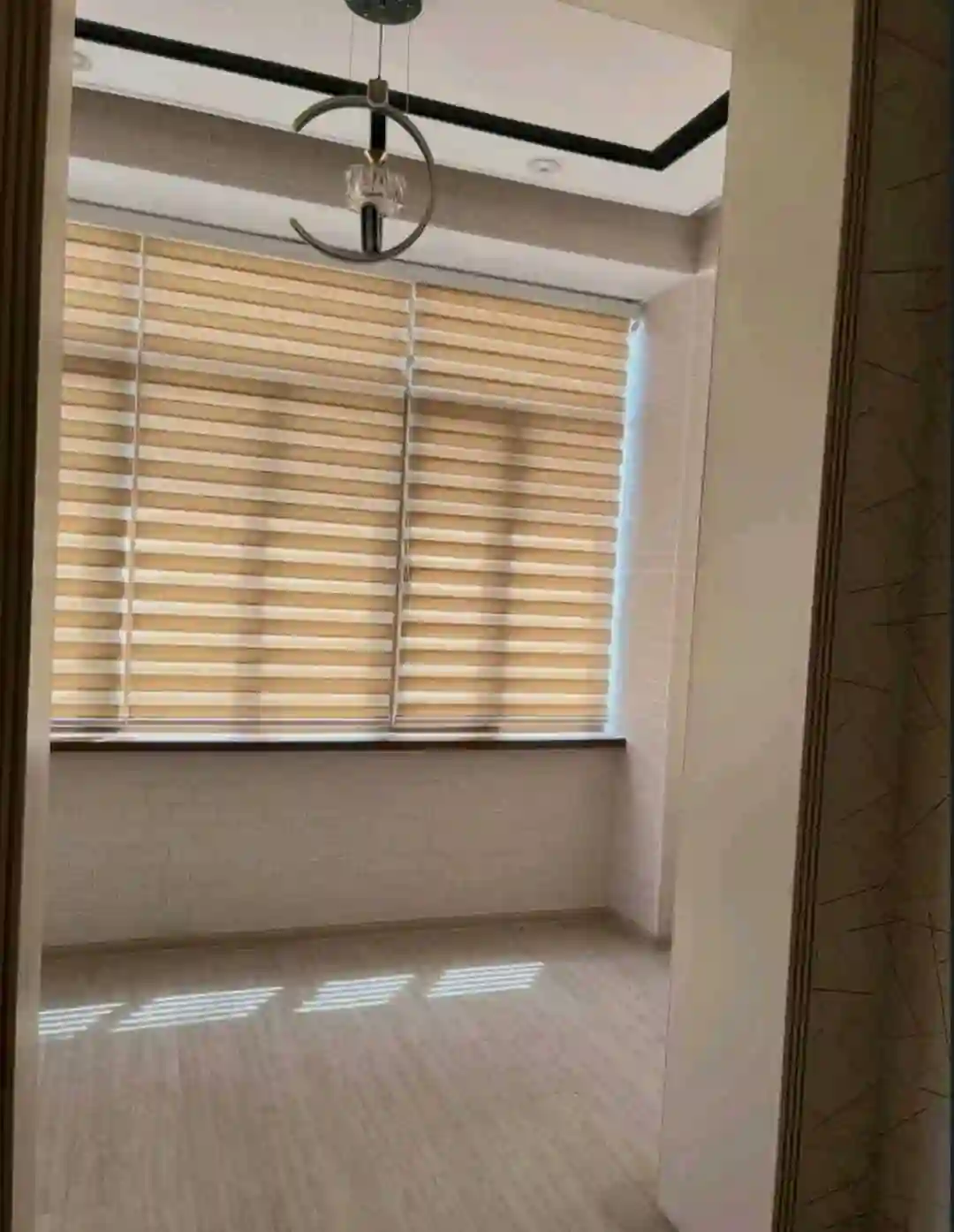 3 этажный, 6-комн. дом, 330 м², 7 соток, Сино