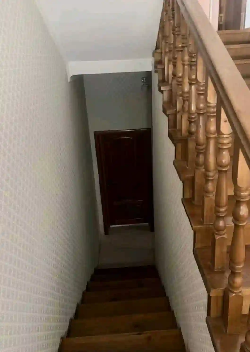 3 этажный, 6-комн. дом, 330 м², 7 соток, Сино