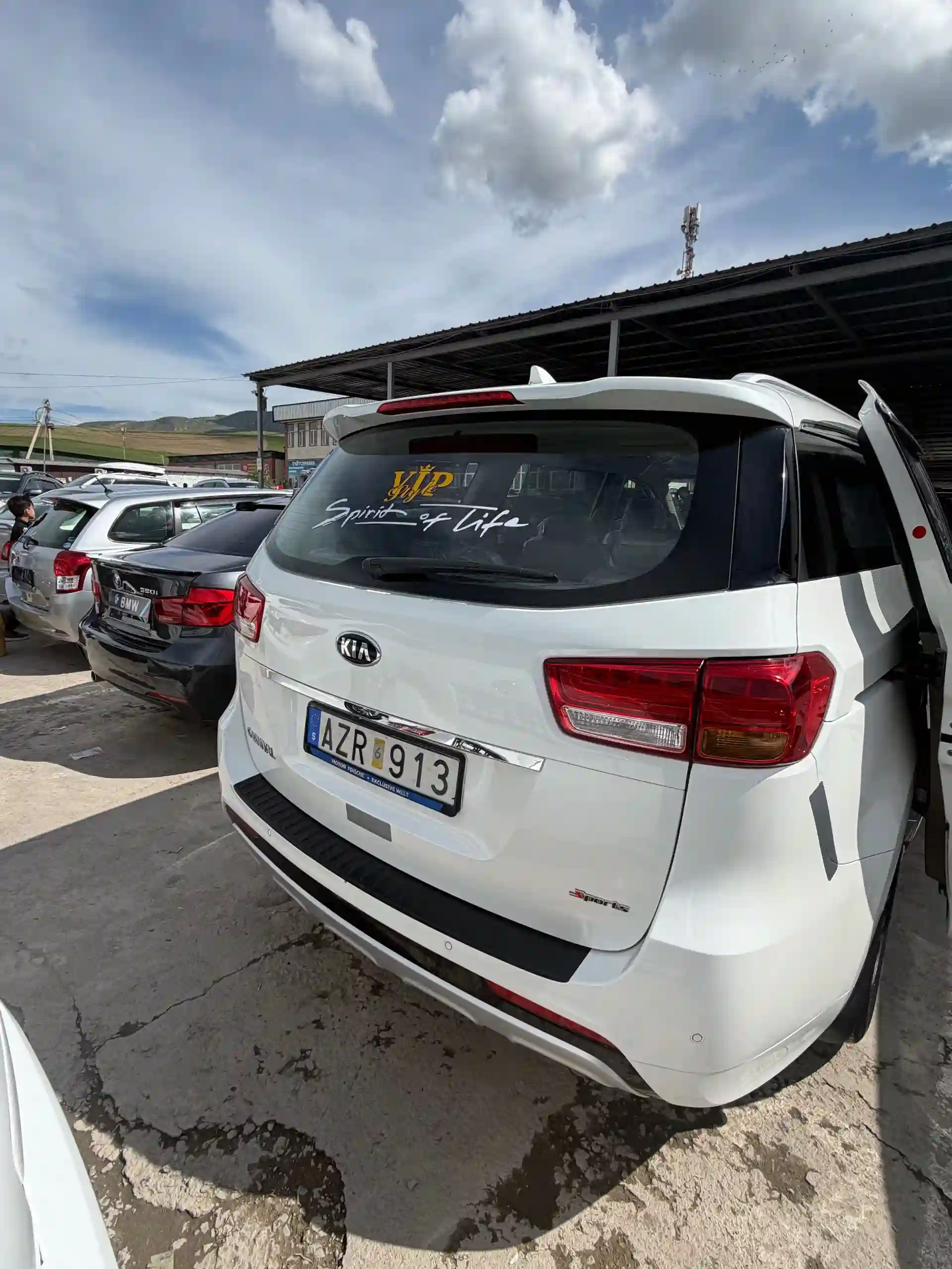 Kia Carnival 2015
