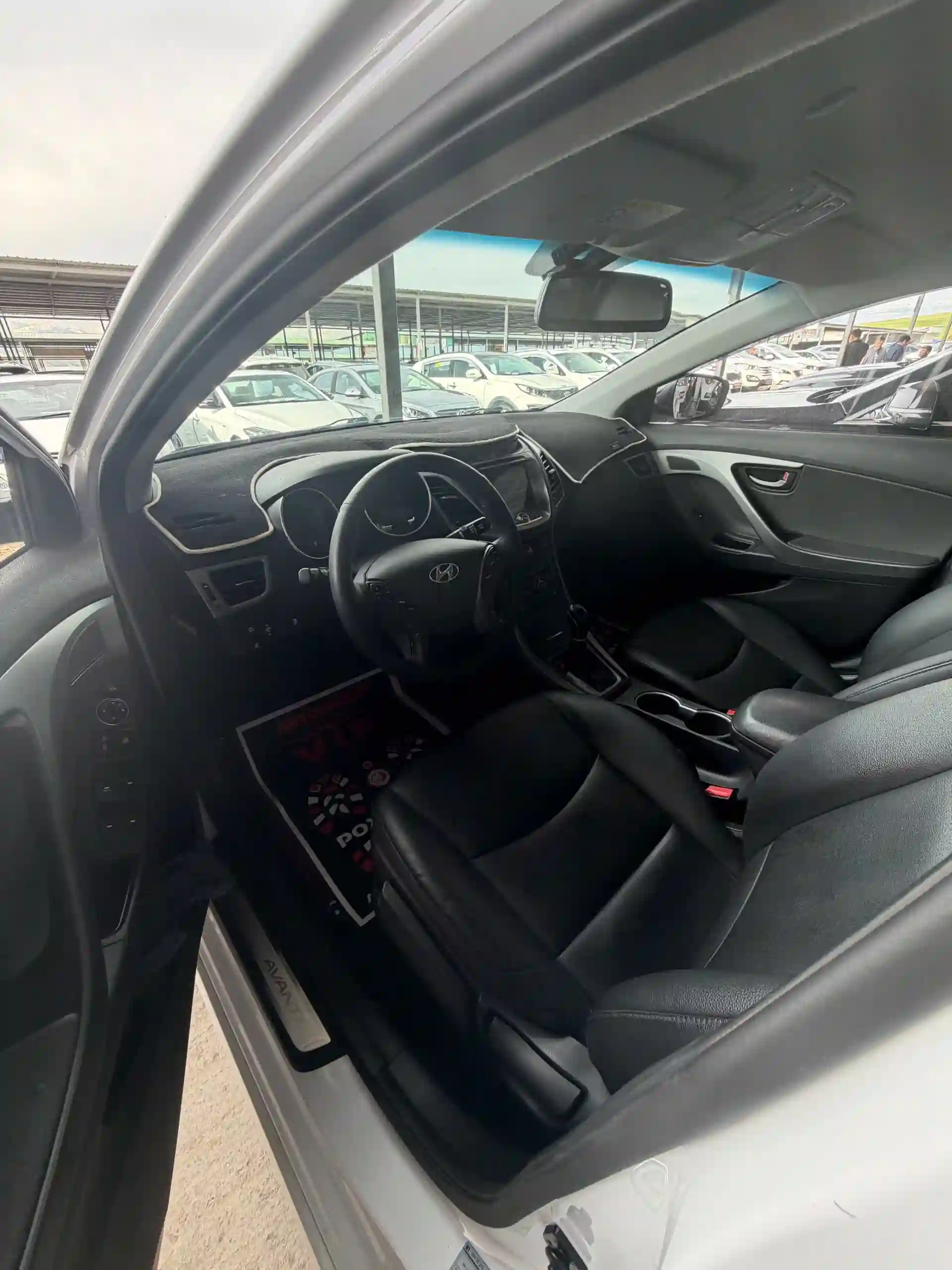 Hyundai Avante 2014