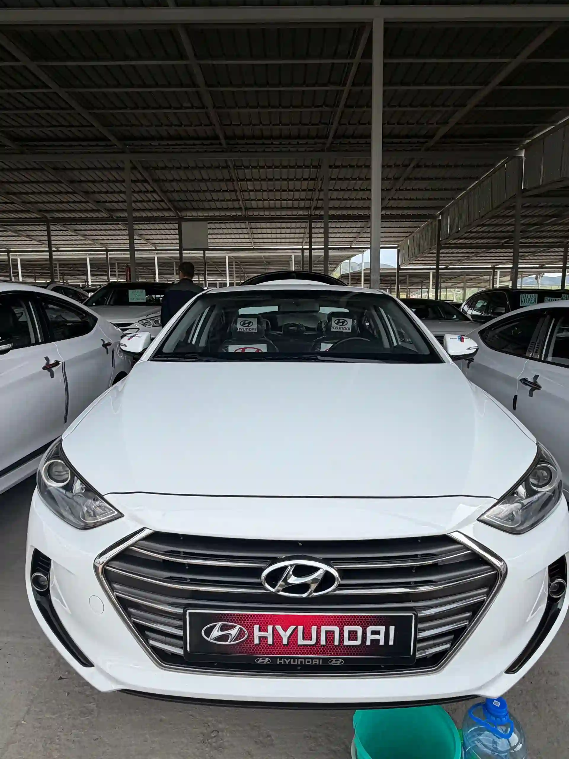 Hyundai Avante 2016
