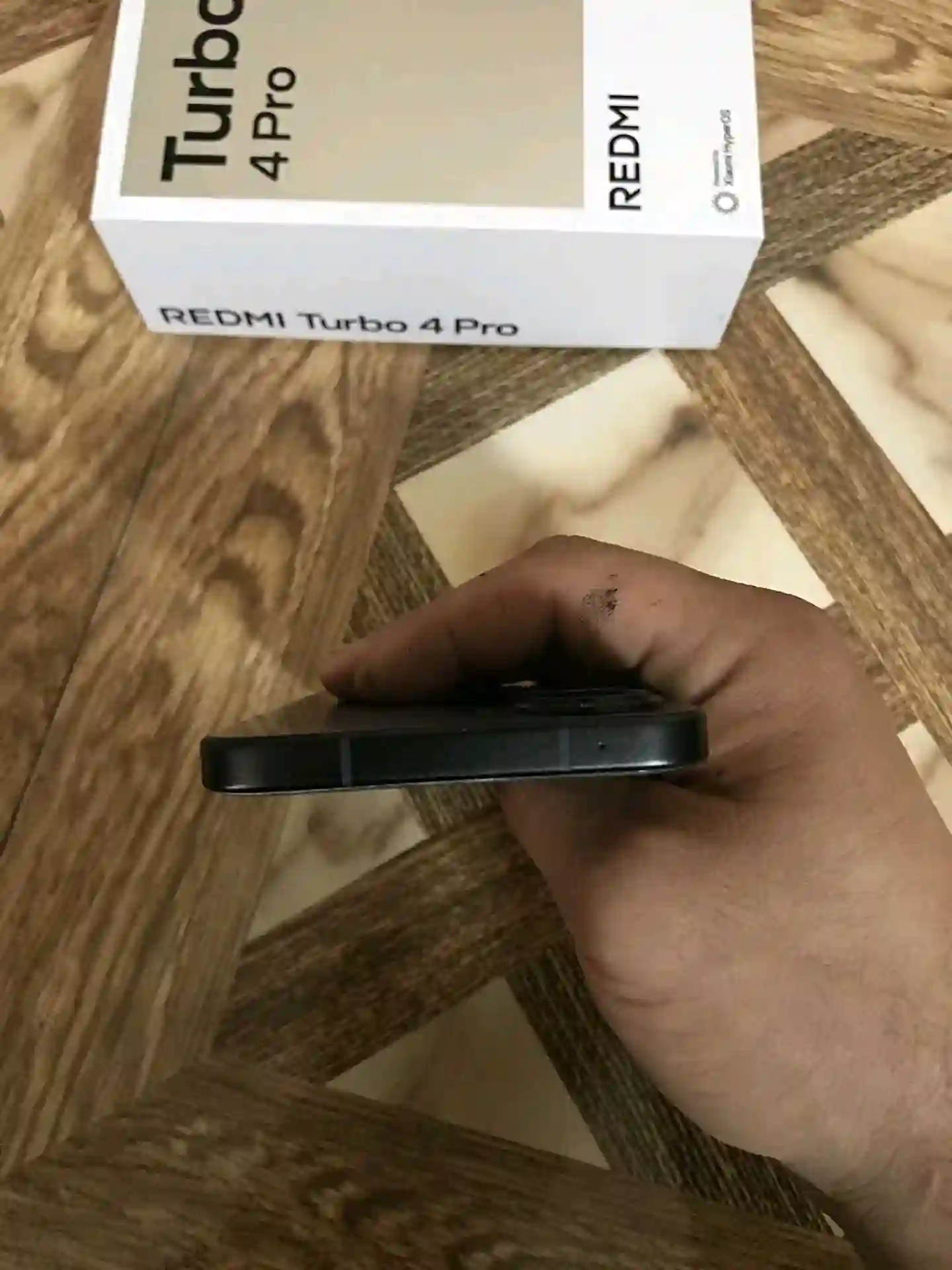 Redmi turbo 4 pro 