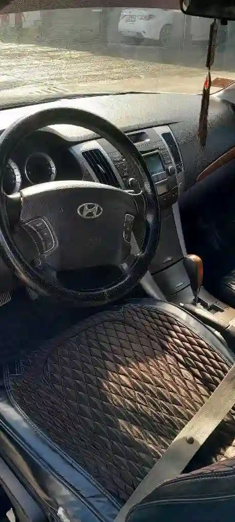 Hyundai Sonata 2009