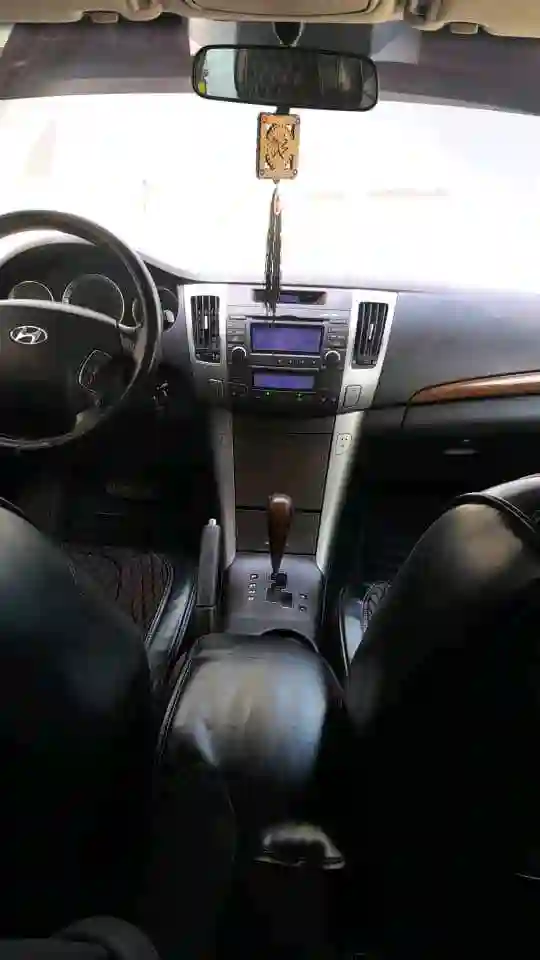 Hyundai Sonata 2009