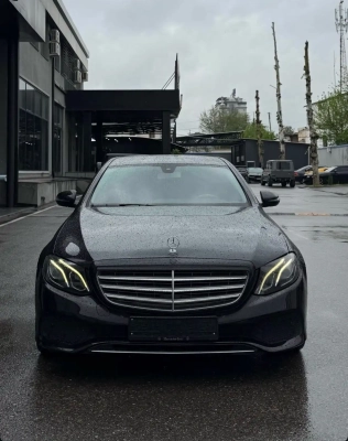 Mercedes-benz E class 2017