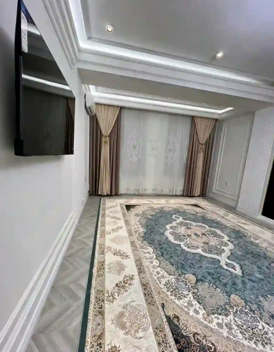 4-к квартира, 15 этаж, 104 м², Шохмансур