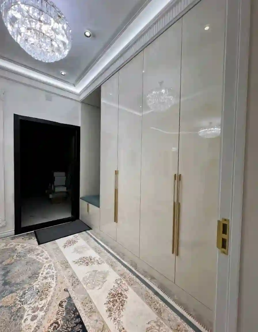4-к квартира, 15 этаж, 104 м², Шохмансур