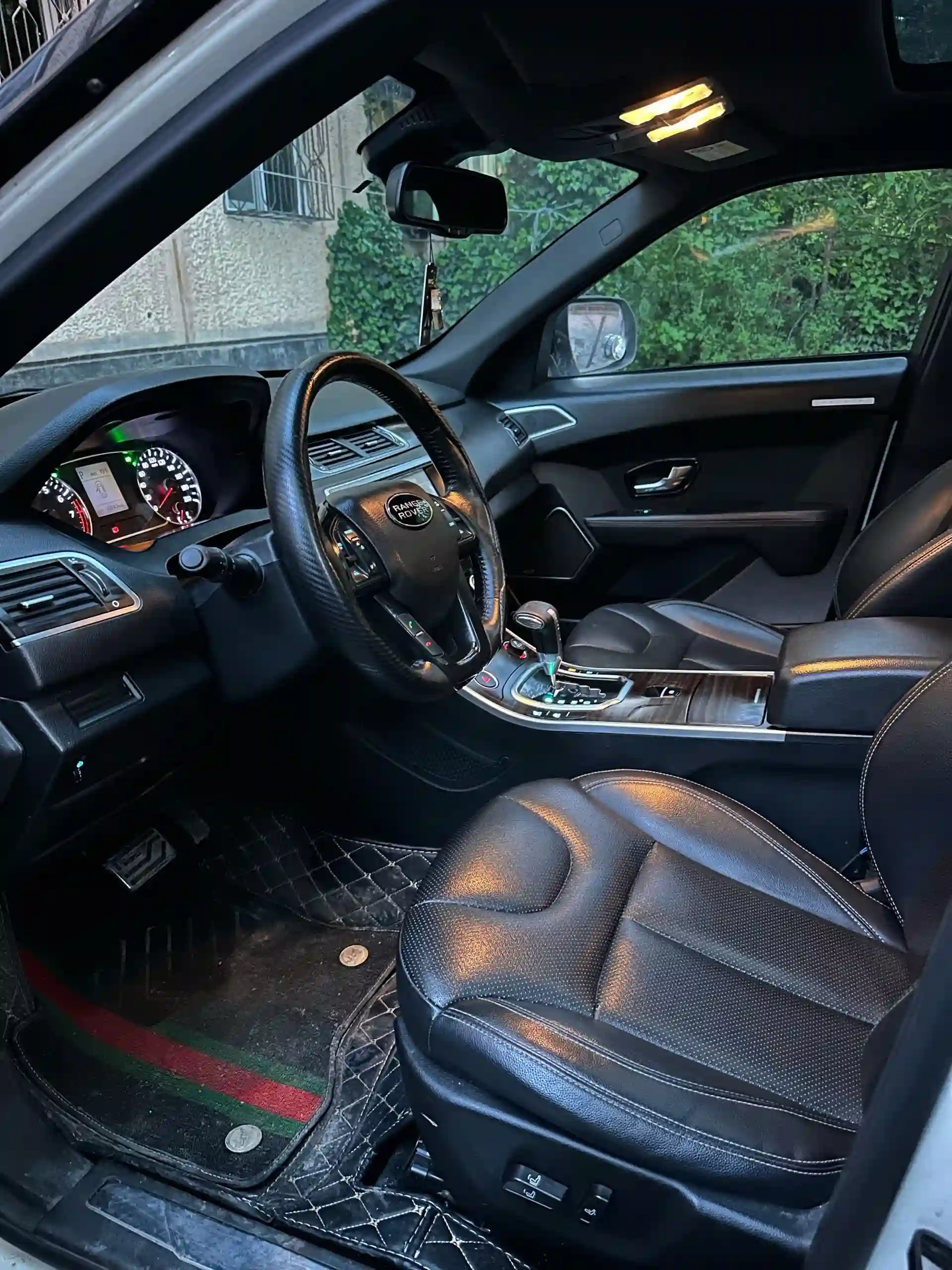 Land rover Evoque 2015