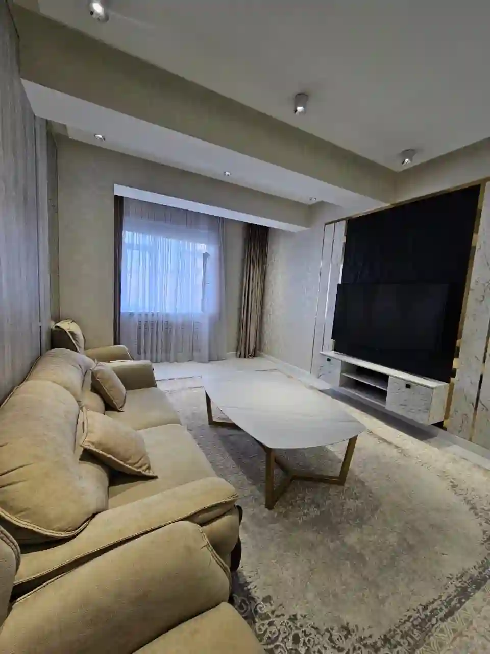 2-к квартира, 12 этаж, 61 м², Шохмансур
