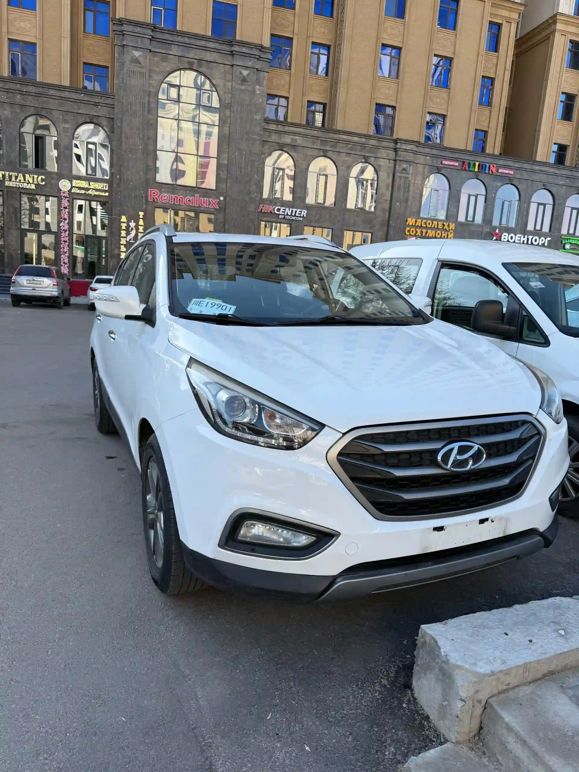 Hyundai Tucson 2014 — миниатюра 2