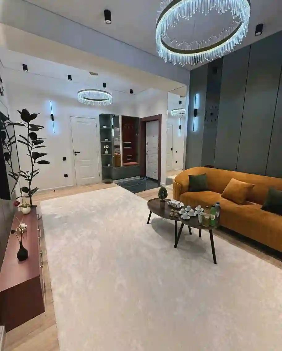 2-к квартира, 10 этаж, 80 м², И.Сомонӣ