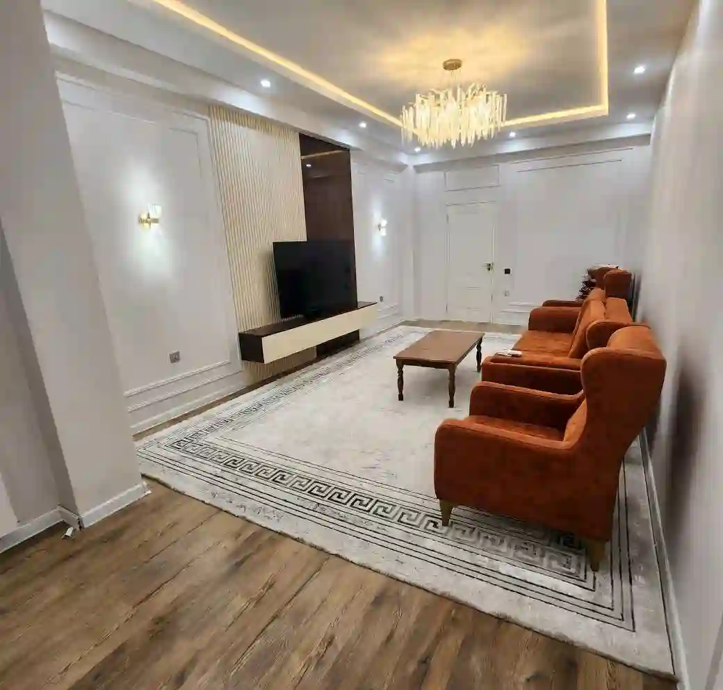 2-к квартира, 5 этаж, 110 м², И.Сомонӣ
