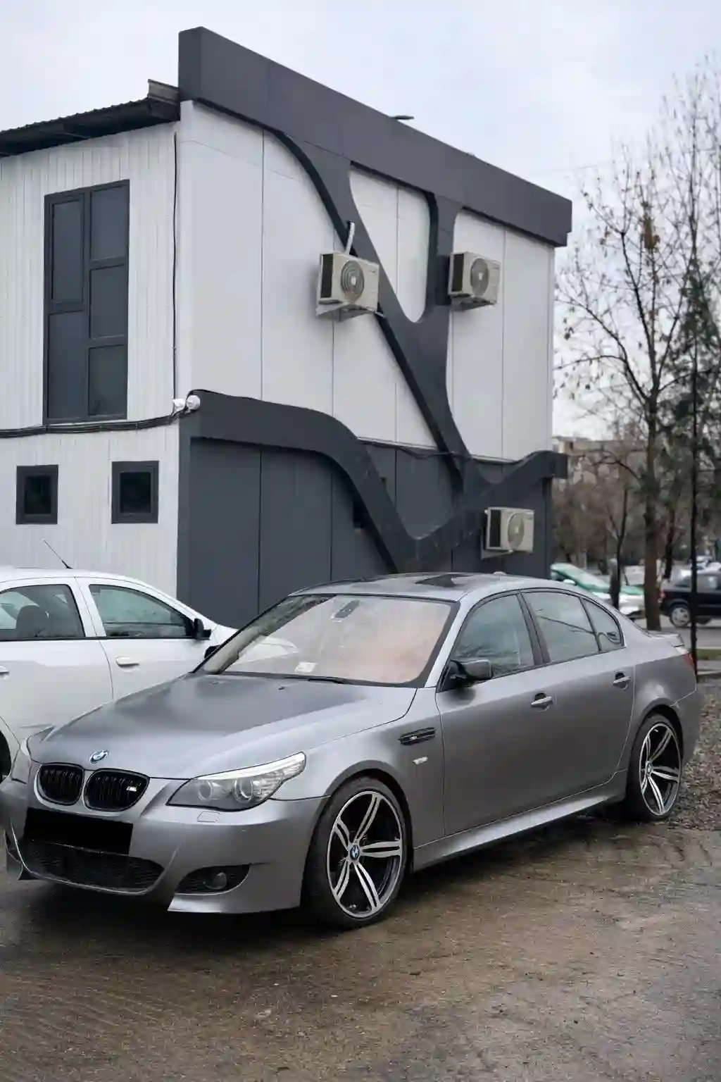 BMW 5 series 2010 — миниатюра 7