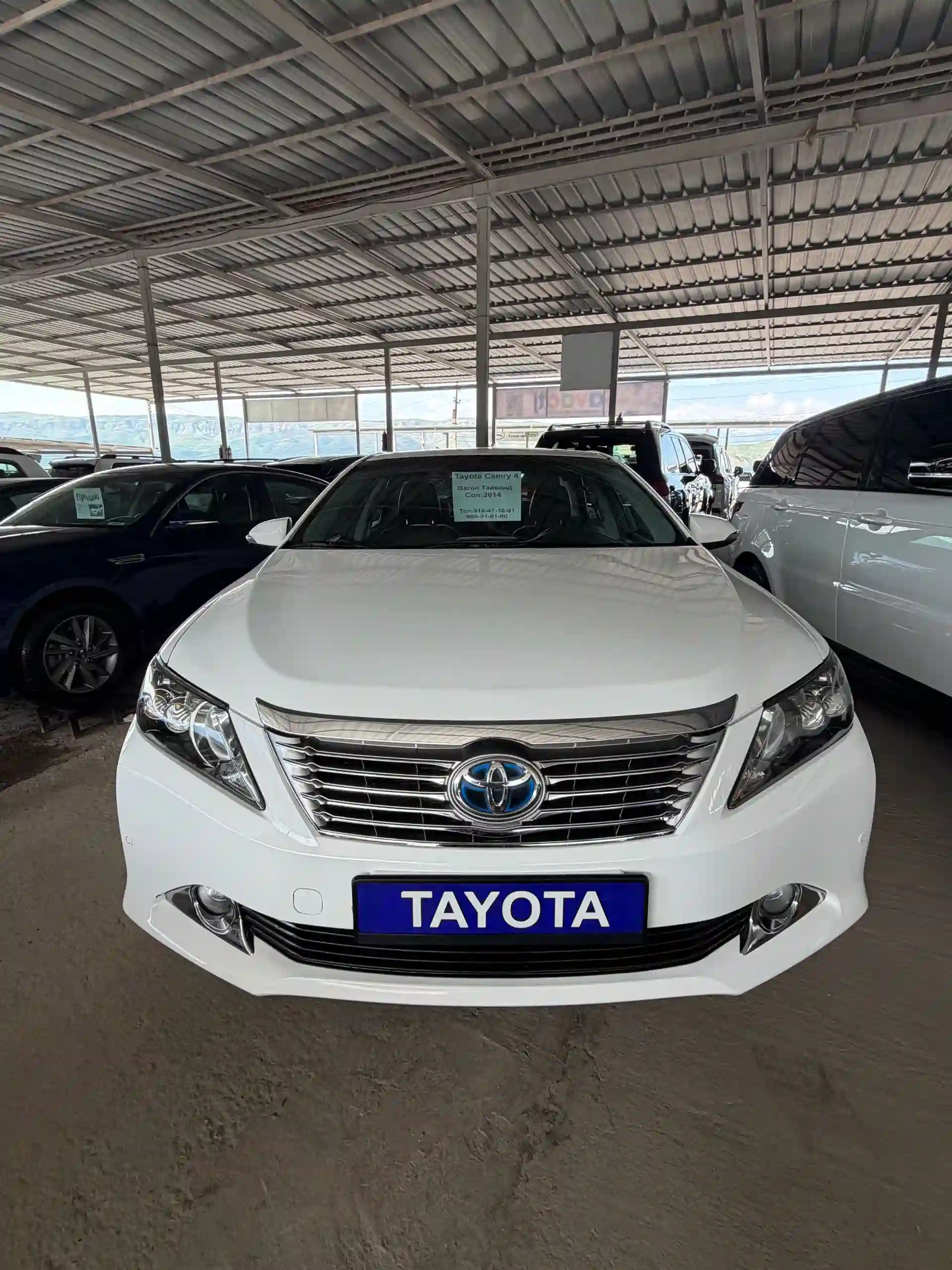 Toyota Camry 2014