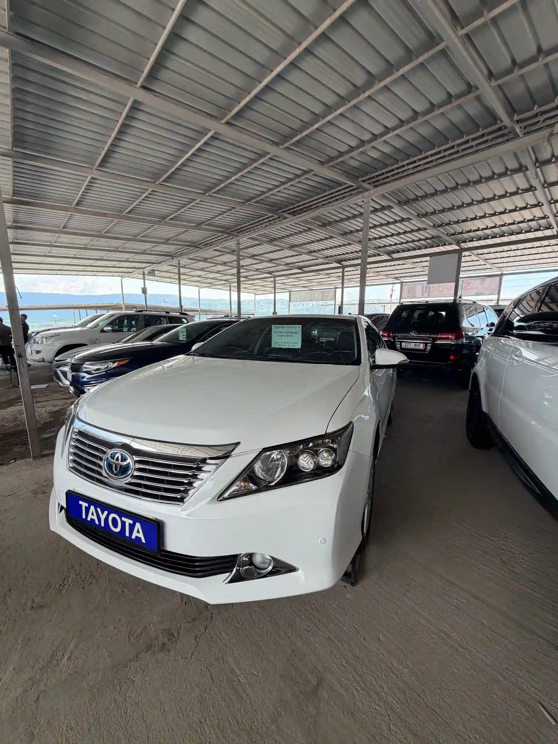 Toyota Camry 2014 — миниатюра 2