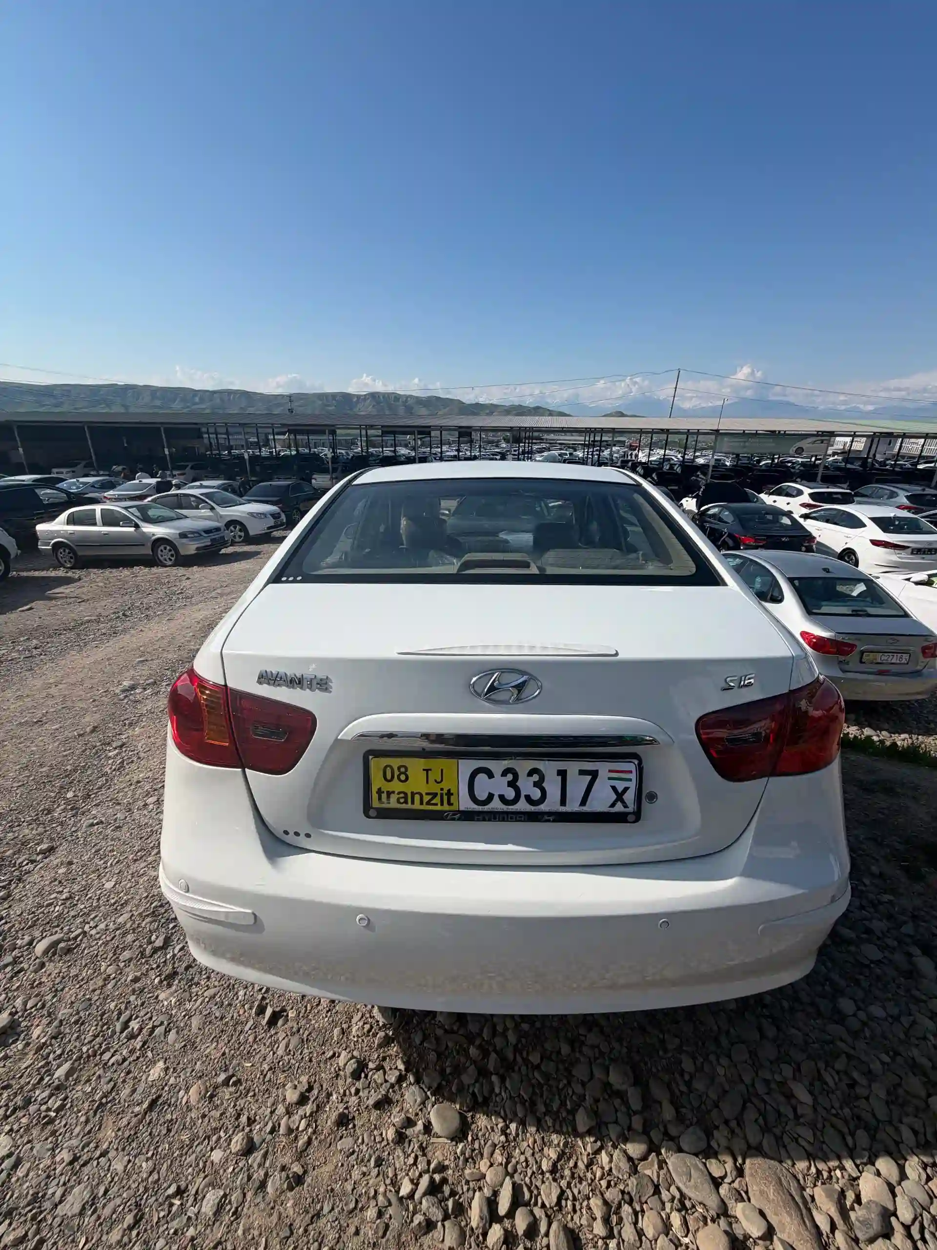 Hyundai Avante 2009
