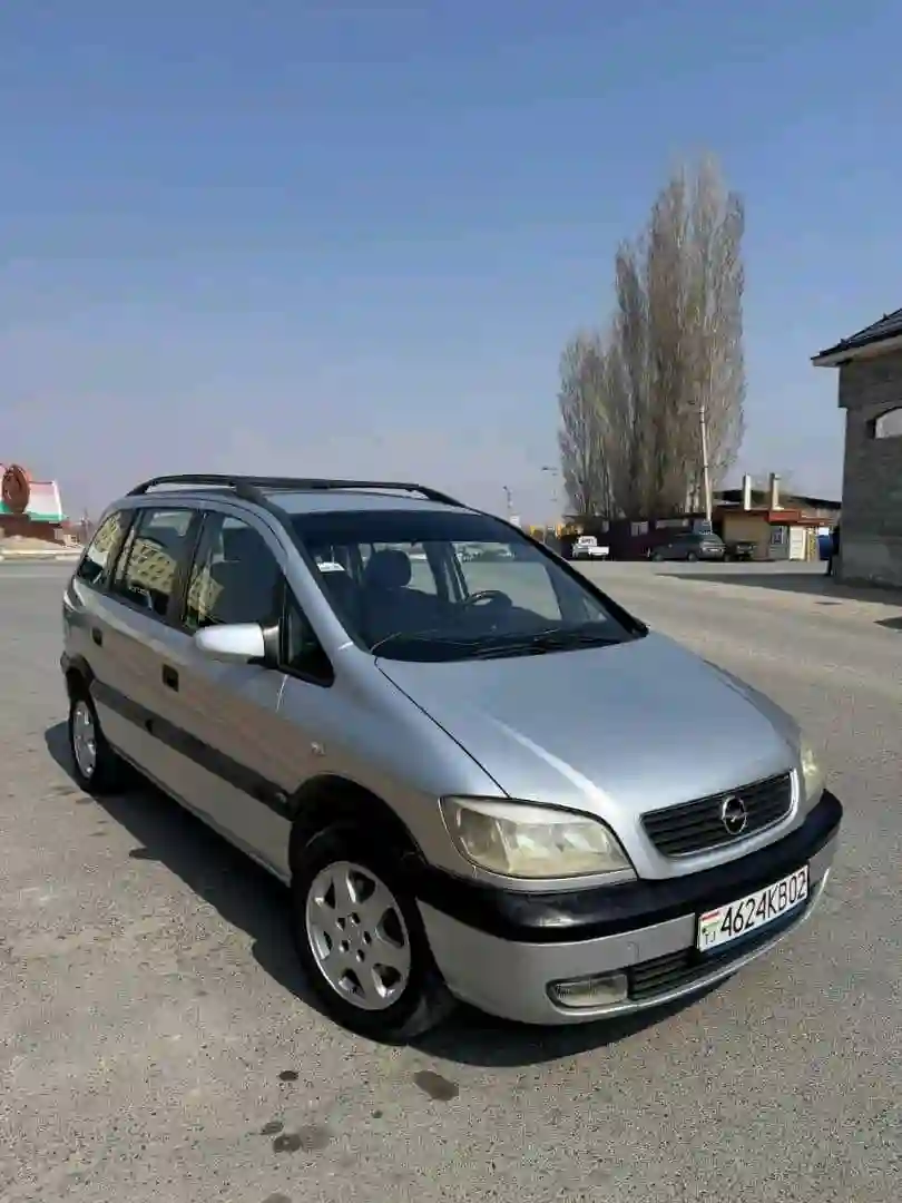 Opel Zafira 2001