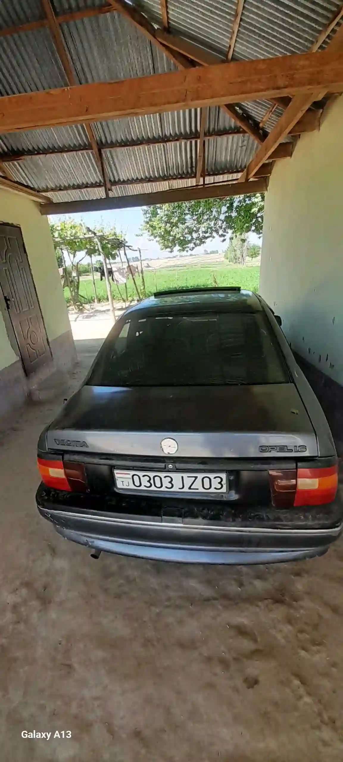 Opel Vectra a 1995 — миниатюра 3