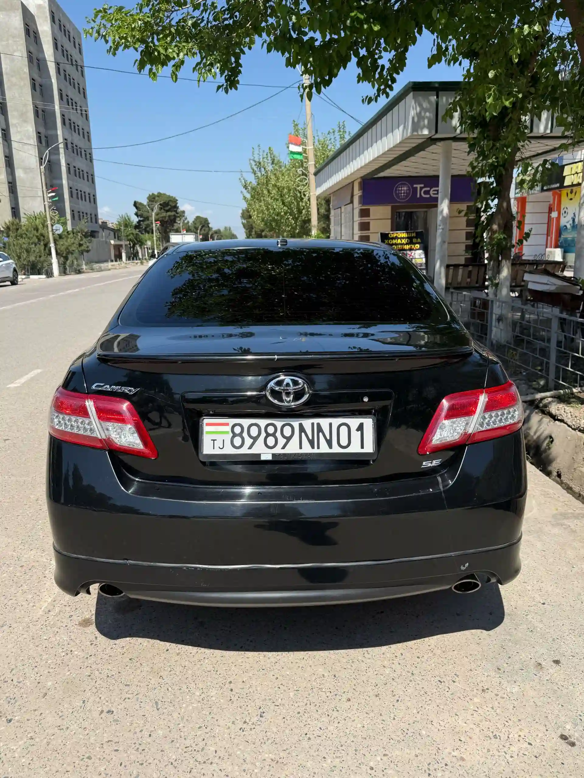 Toyota Camry 2011