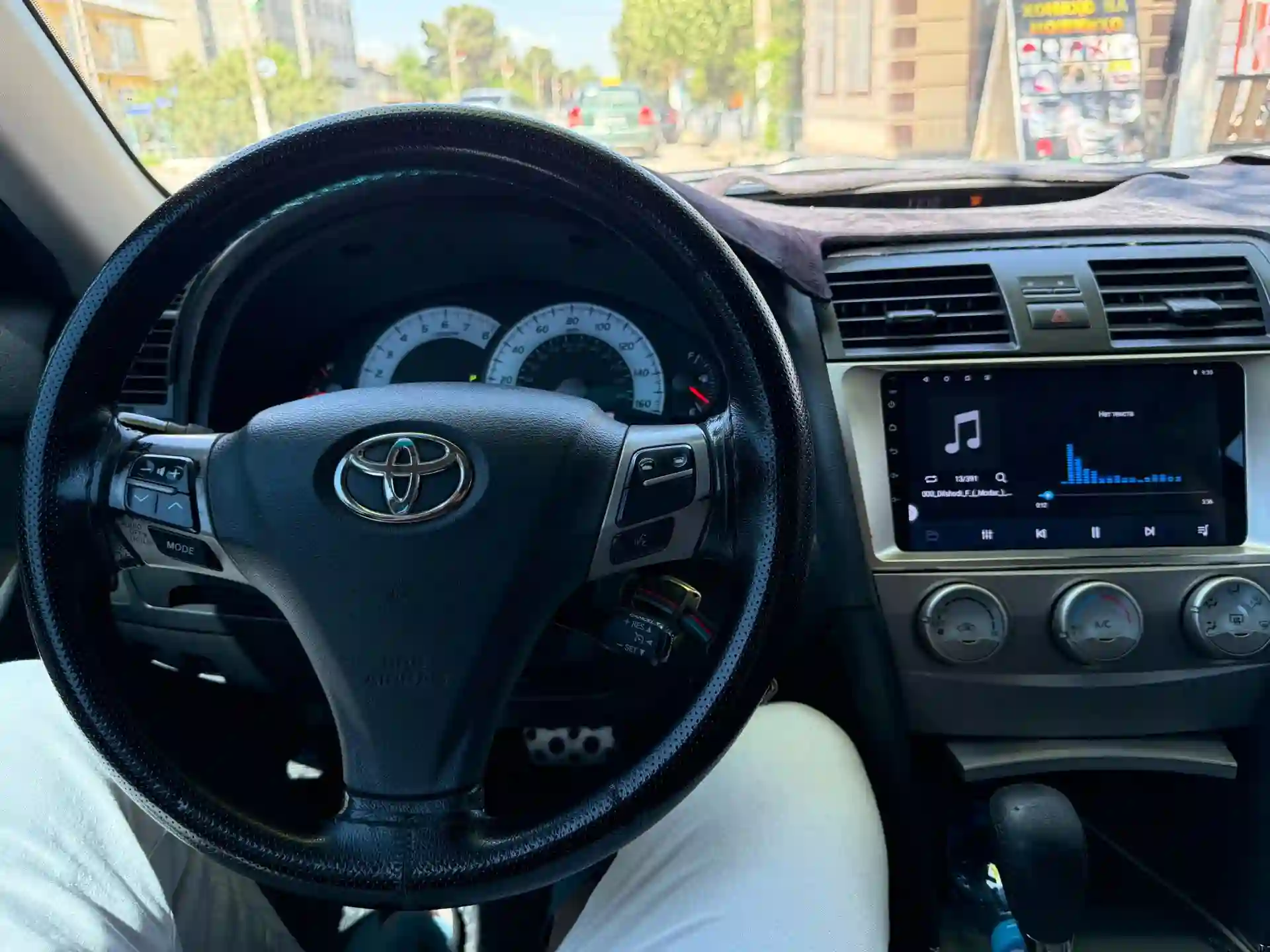Toyota Camry 2011
