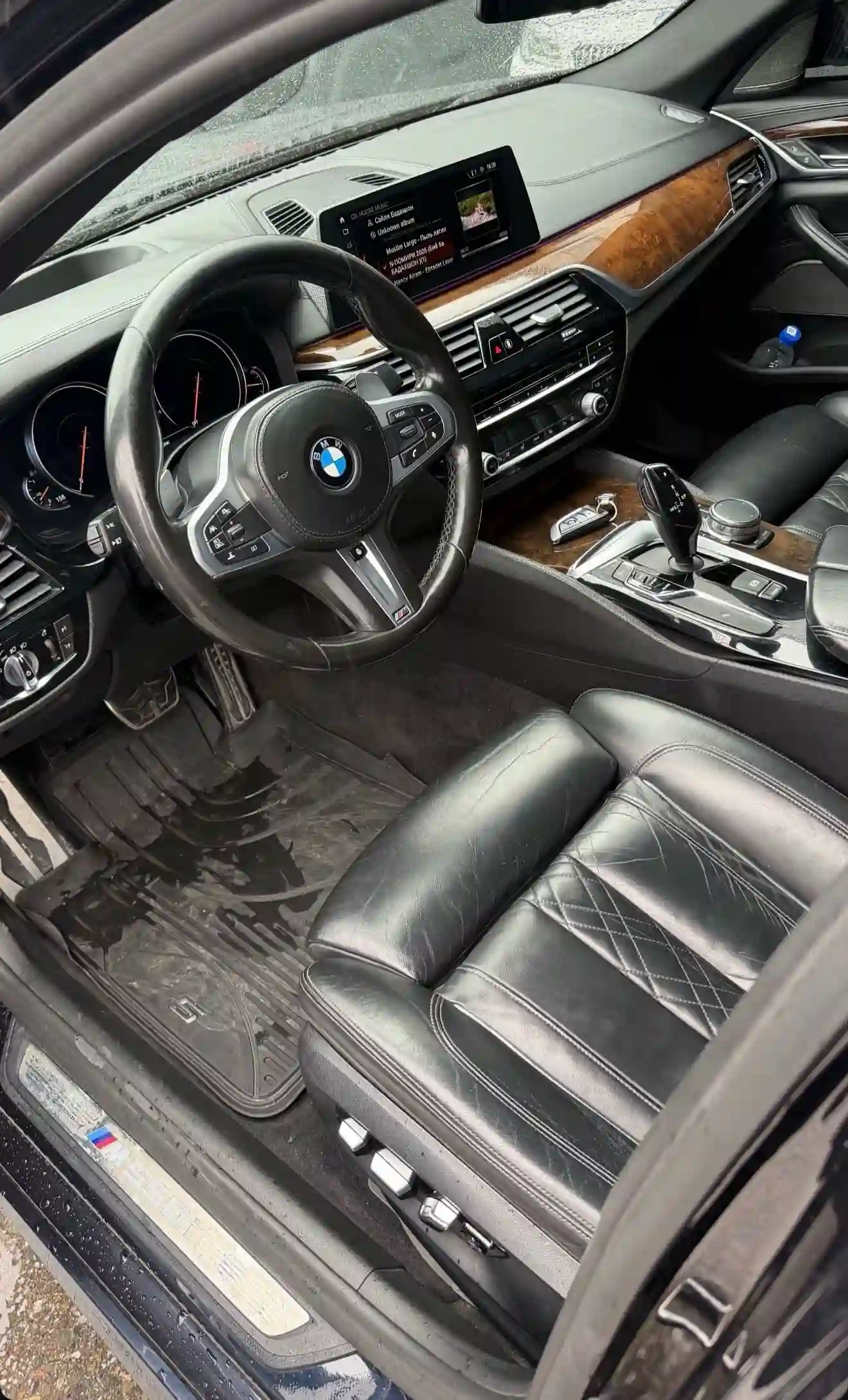 BMW 5 series 2018 — миниатюра 5