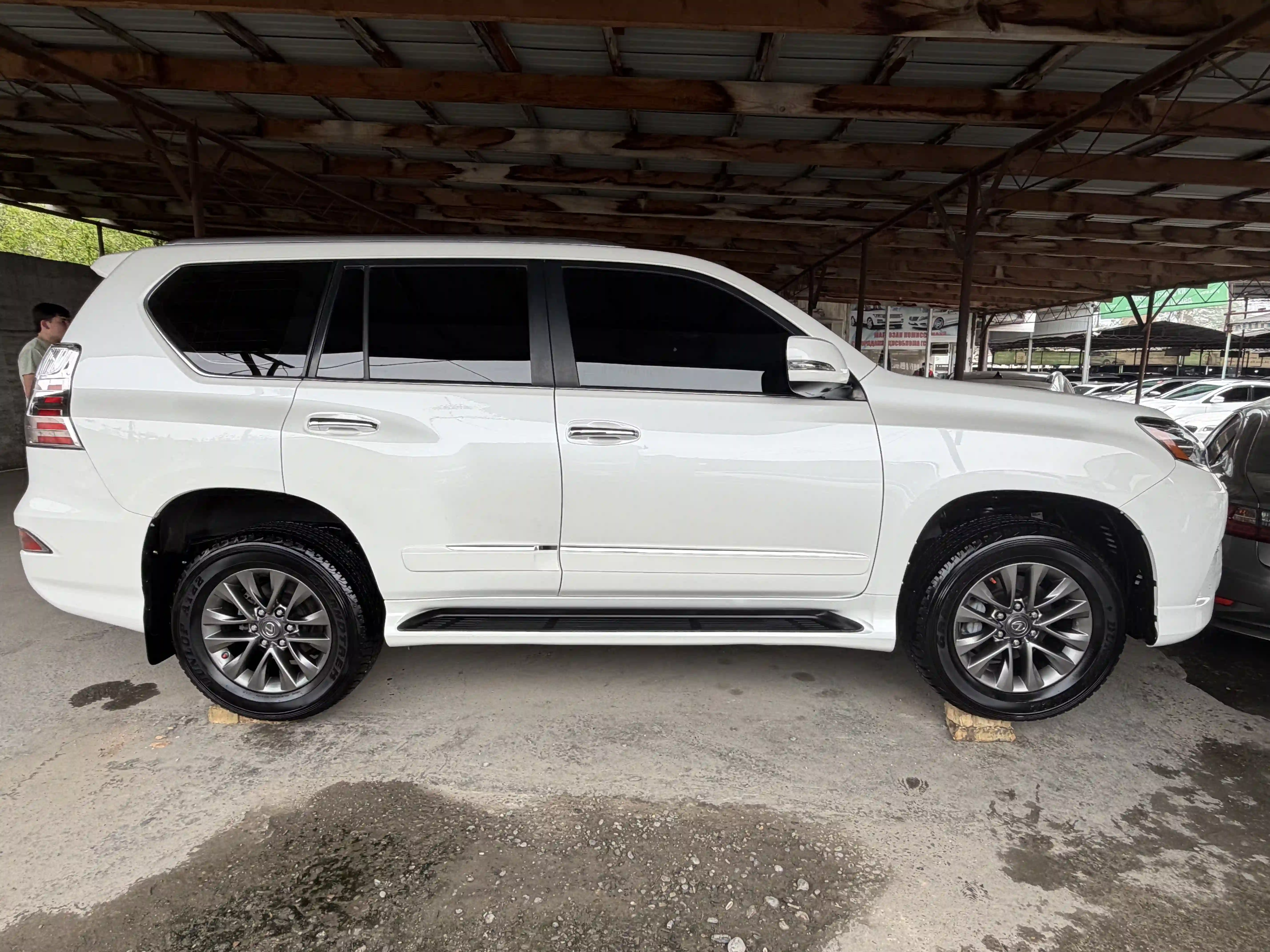 Lexus Gx series 2014