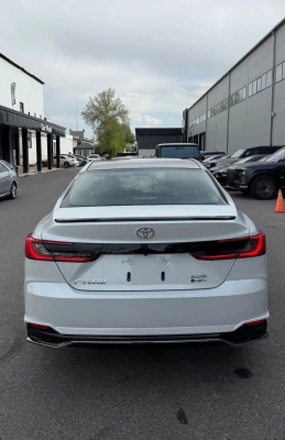 Toyota Camry 2026 — миниатюра 3