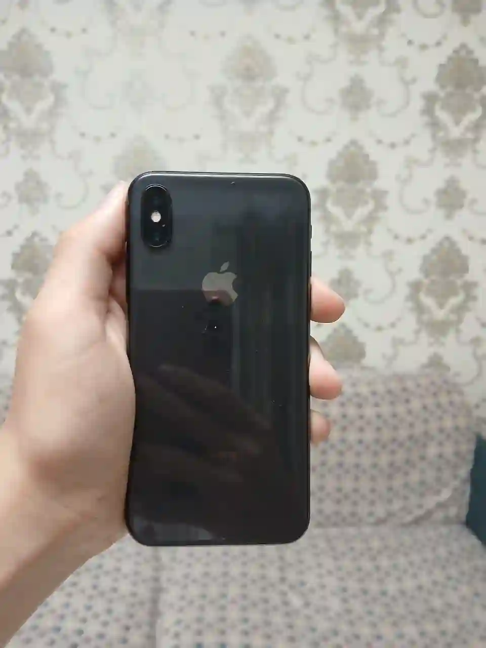 Apple IPhone x 64 gb