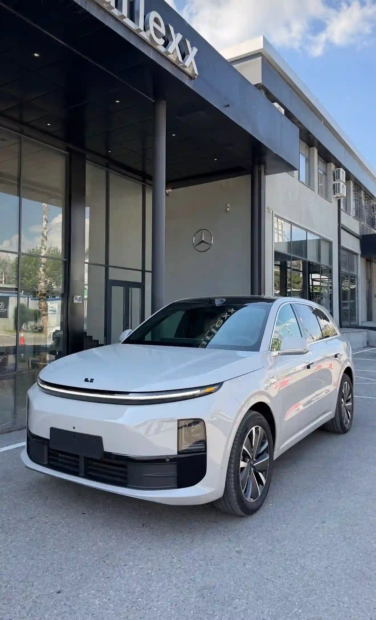 Li Auto L6 2026 — миниатюра 2