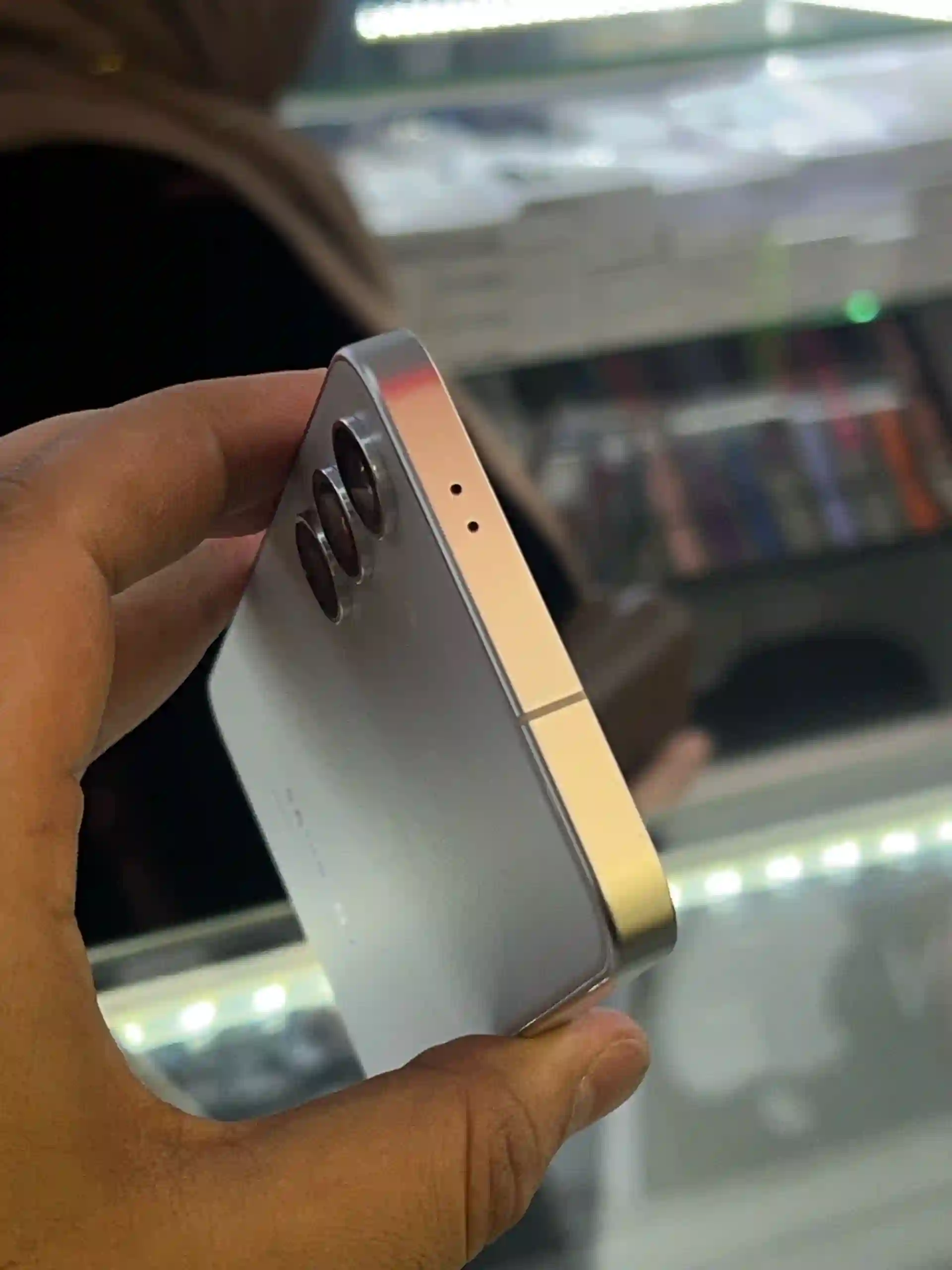 Samsung s24