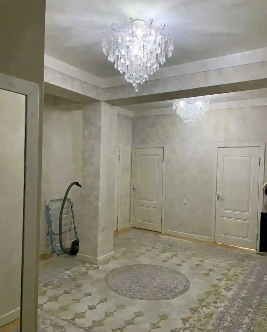 3-к квартира, 5 этаж, 107 м², Шохмансур