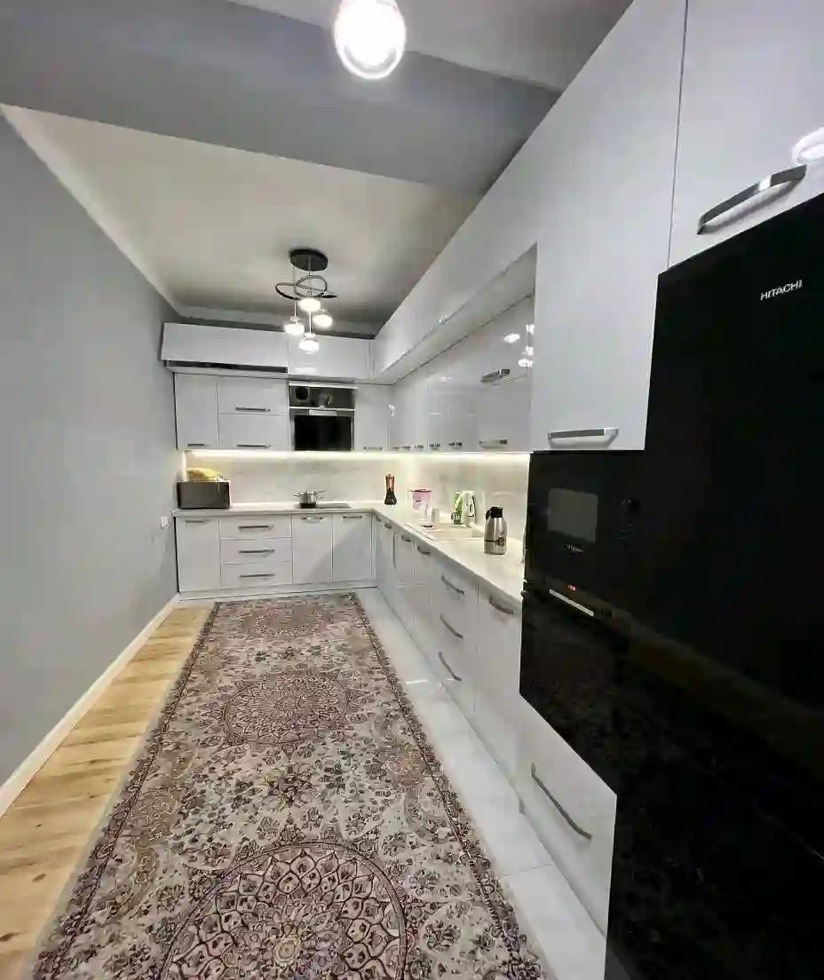 3-к квартира, 5 этаж, 107 м², Шохмансур