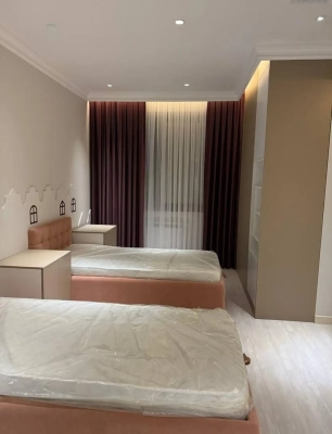 3-к квартира, 4 этаж, 115 м², Спартак